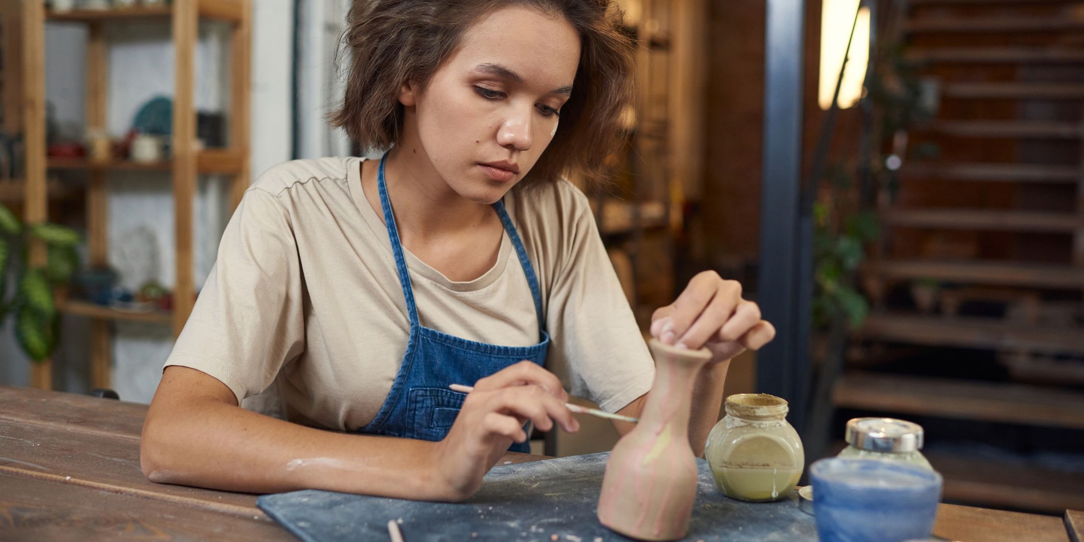 How to Sell Handmade Products Online Successfully in 2026?